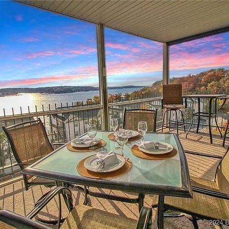 Gourgeous Lake Views, Amazing Susets, On Main Channel Лейк-Озарк Екстер'єр фото
